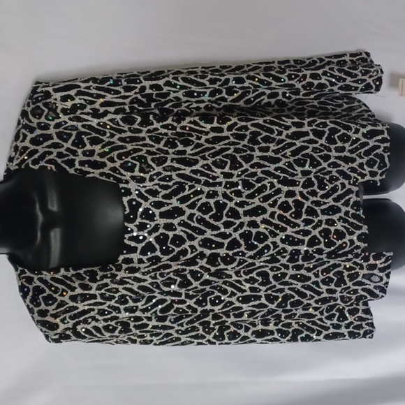 Dressbarn black w silver shimmer  Tank look & Matching cardigan, sewn together - Picture 1 of 11